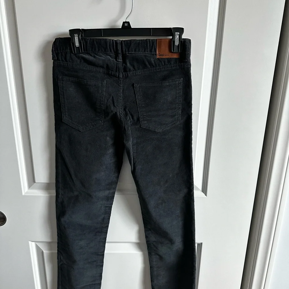 NWOT Gap Kids 16 slim corduroy (fits like a size 12 - 14.
